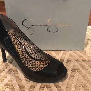 Jessica Simpson Pumps